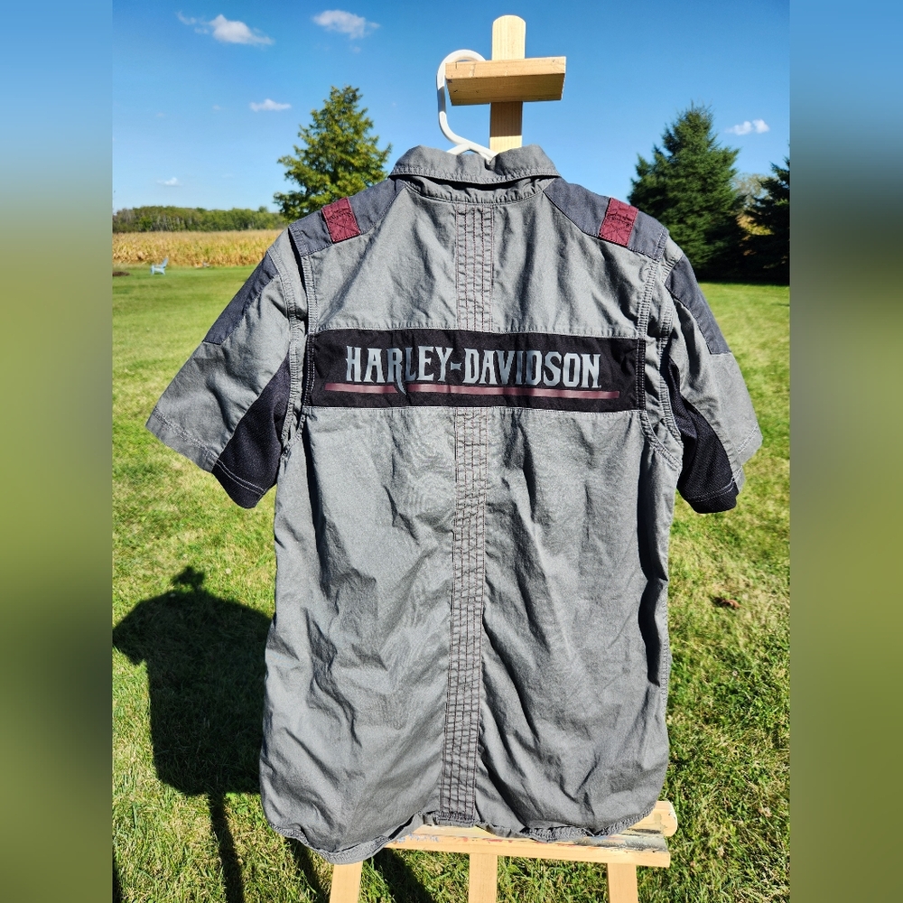 Harley Davidson Performance Button-Up Size M - image 4
